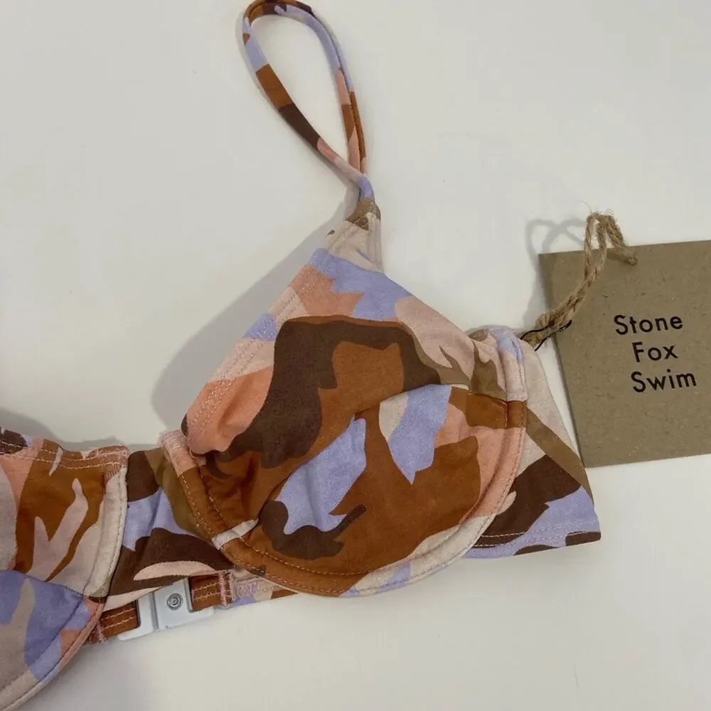 New Stone Fox Swim Bikini Top XS‎ Underwire Pastel Petal